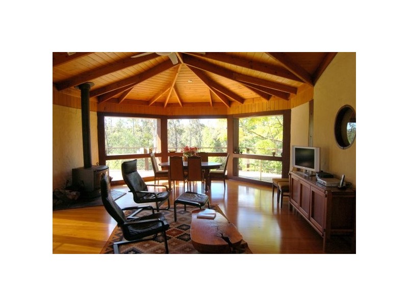 32 Kulbardi Close, Bournda NSW 2550