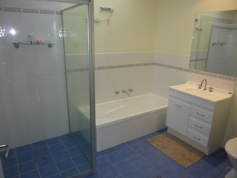 16 The Peninsula, Tura Beach NSW 2548