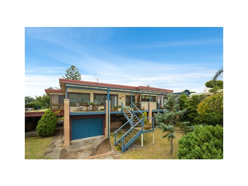4 Illuka Street, Merimbula NSW 2548