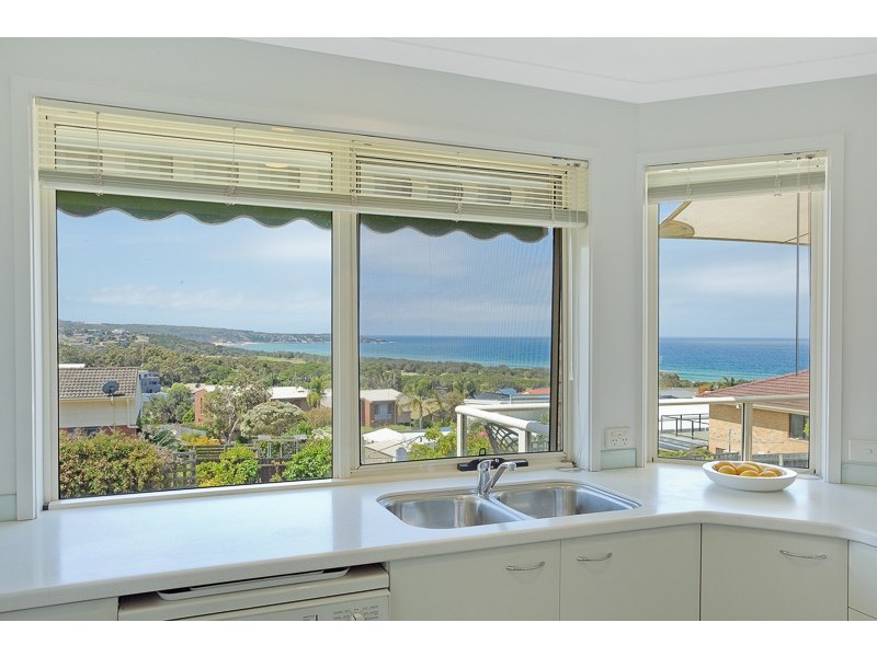 6 Bailey Place, Tura Beach NSW 2548