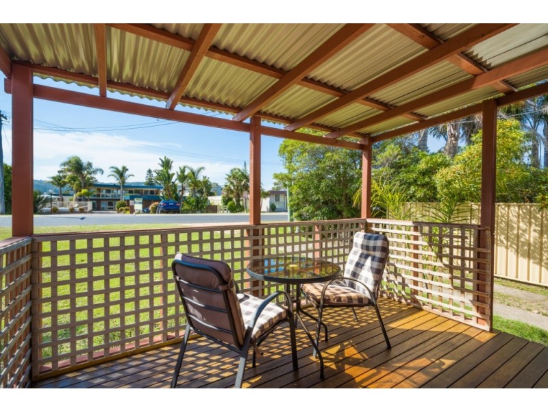 10 Chapman Avenue, Merimbula NSW 2548