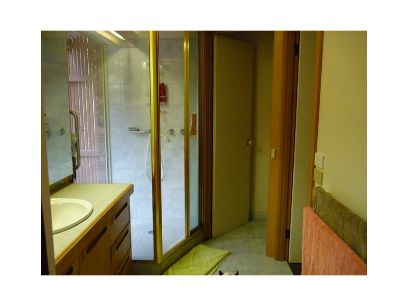 1 Flora Court, Tura Beach NSW 2548