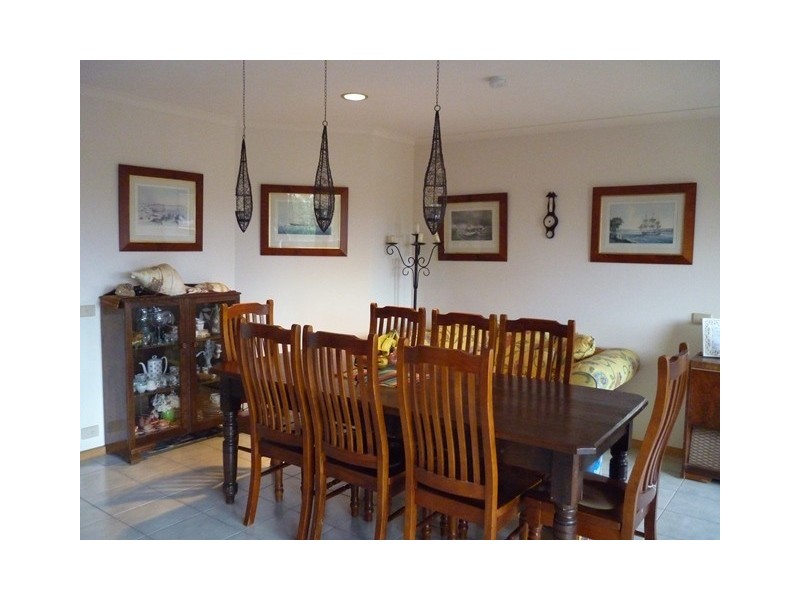 1 Flora Court, Tura Beach NSW 2548