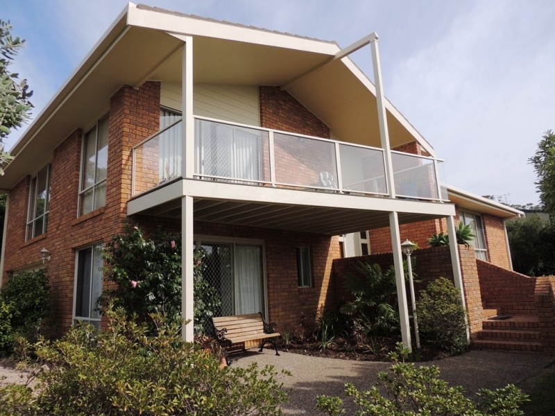 13 Seaview Place, Tura Beach NSW 2548