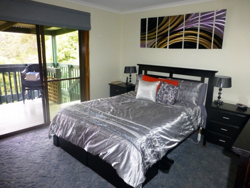 26 Yarrawood Avenue, Merimbula NSW 2548