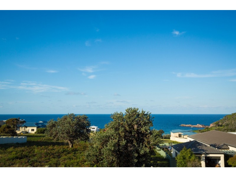 11 Casey Jayne Court, Tura Beach NSW 2548