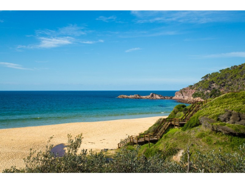 11 Casey Jayne Court, Tura Beach NSW 2548