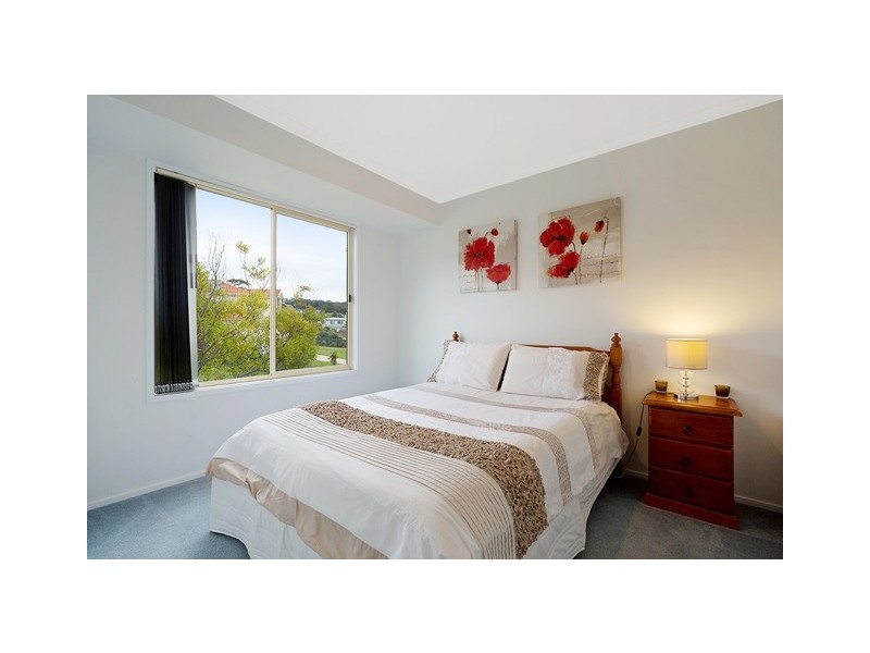 7 Madeline Court, Tura Beach NSW 2548