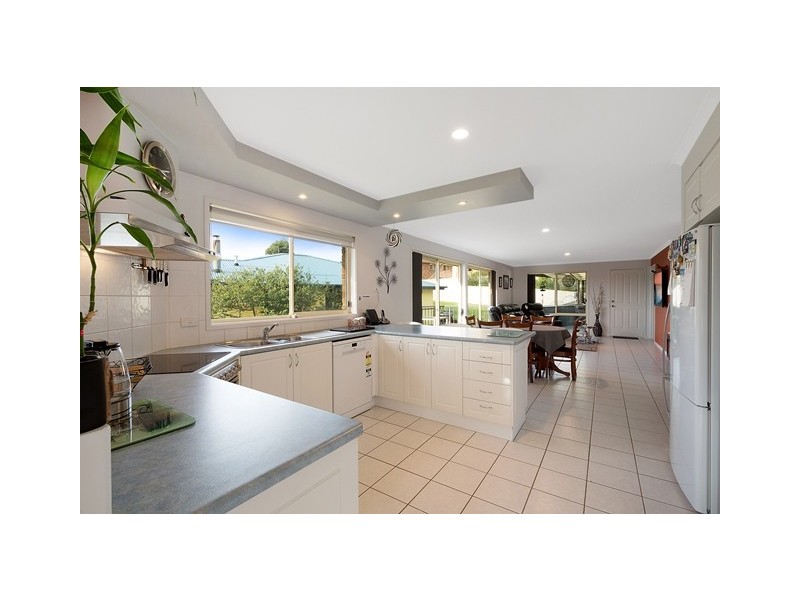 7 Madeline Court, Tura Beach NSW 2548