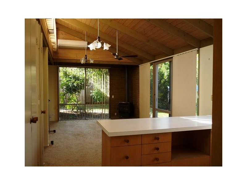 100 Golf Circuit, Tura Beach NSW 2548