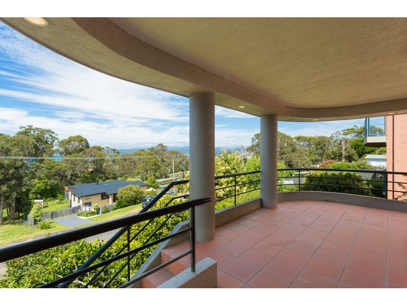 10 Lakeview Avenue, Merimbula NSW 2548