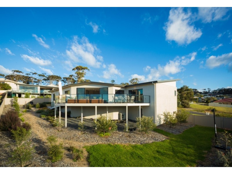 55 Bournda Circuit, Tura Beach NSW 2548