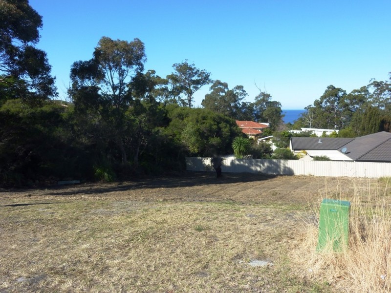 8 The Peninsula, Tura Beach NSW 2548