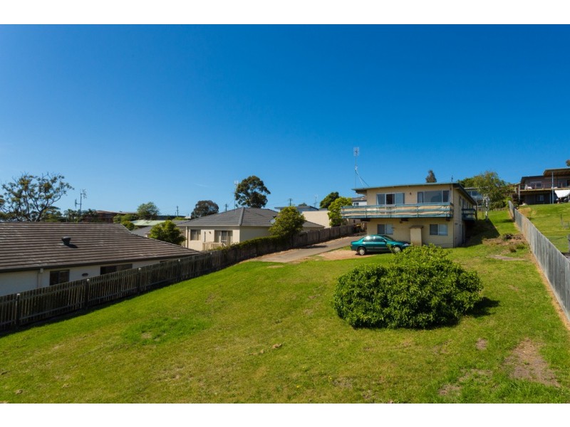 41 Monaro, Merimbula NSW 2548