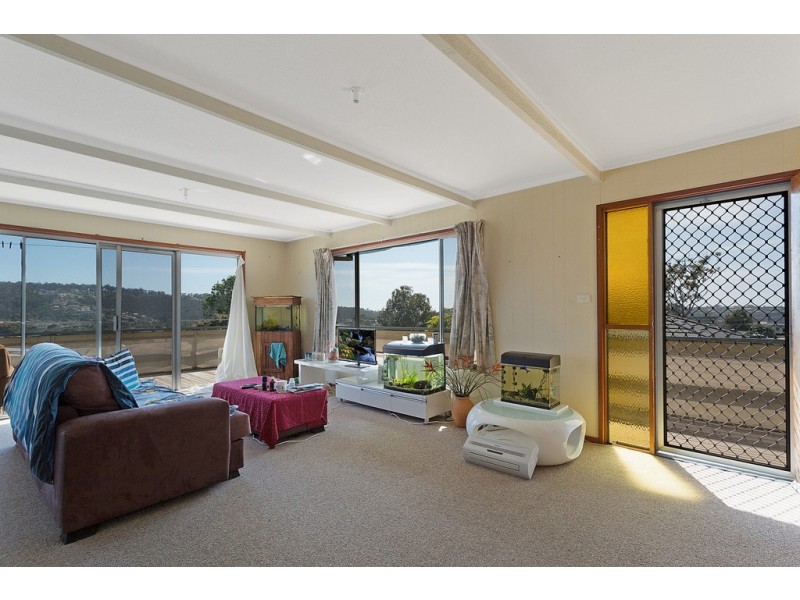 41 Monaro, Merimbula NSW 2548