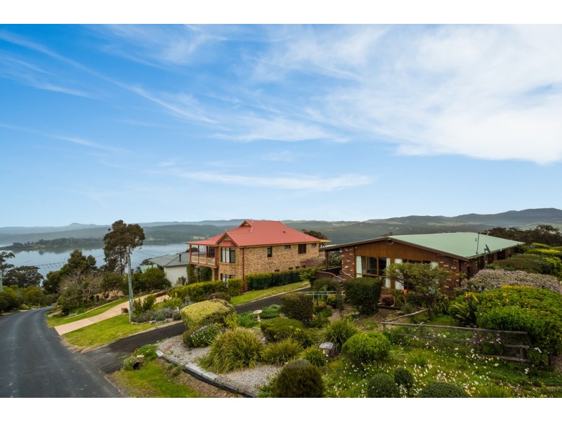 13 Imlay Street, Merimbula NSW 2548