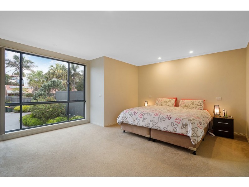 3/2b Surf Circle, Tura Beach NSW 2548