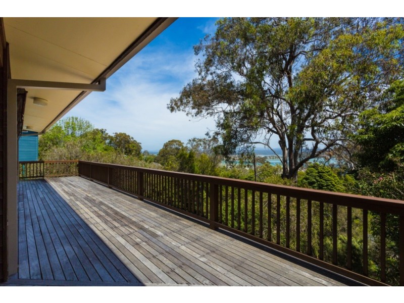 12 Lake Street, Merimbula NSW 2548