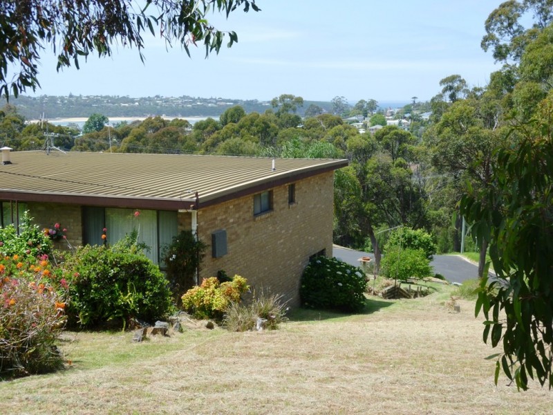 22 Sapphire Crescent, Merimbula NSW 2548