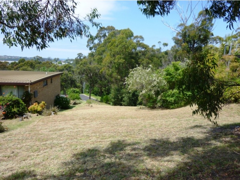 22 Sapphire Crescent, Merimbula NSW 2548