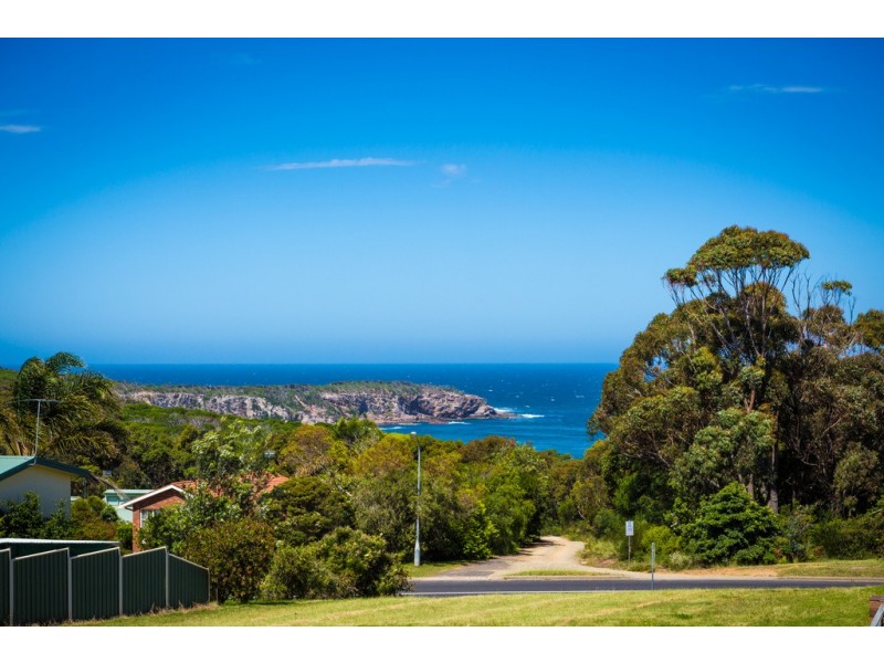 13 Beachview, Tura Beach NSW 2548