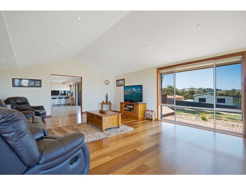 13 Beachview, Tura Beach NSW 2548