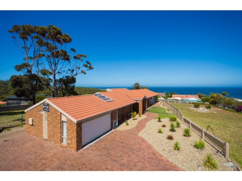 13 Beachview, Tura Beach NSW 2548