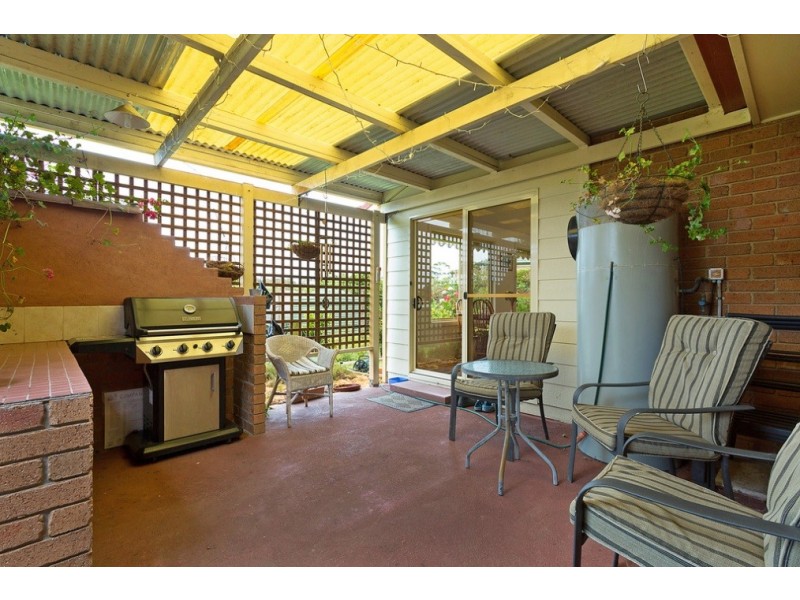 17 James Cook Court, Tura Beach NSW 2548