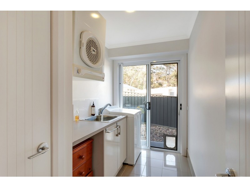 6 MULLOWAY CIRCUIT, Merimbula NSW 2548