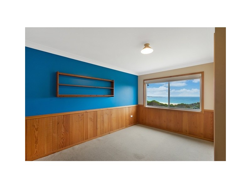 3 Lakeview Ave, Merimbula NSW 2548
