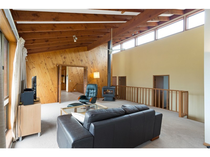 1 Otway Close, Merimbula NSW 2548