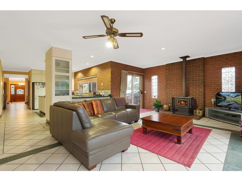 34 Pacific Way, Tura Beach NSW 2548