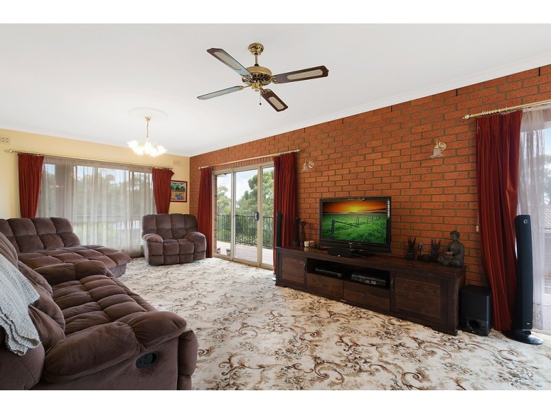 34 Pacific Way, Tura Beach NSW 2548