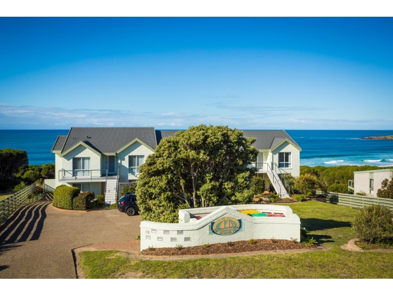 Unit 4 Quarter Deck, 18 Surf Circle, Tura Beach NSW 2548