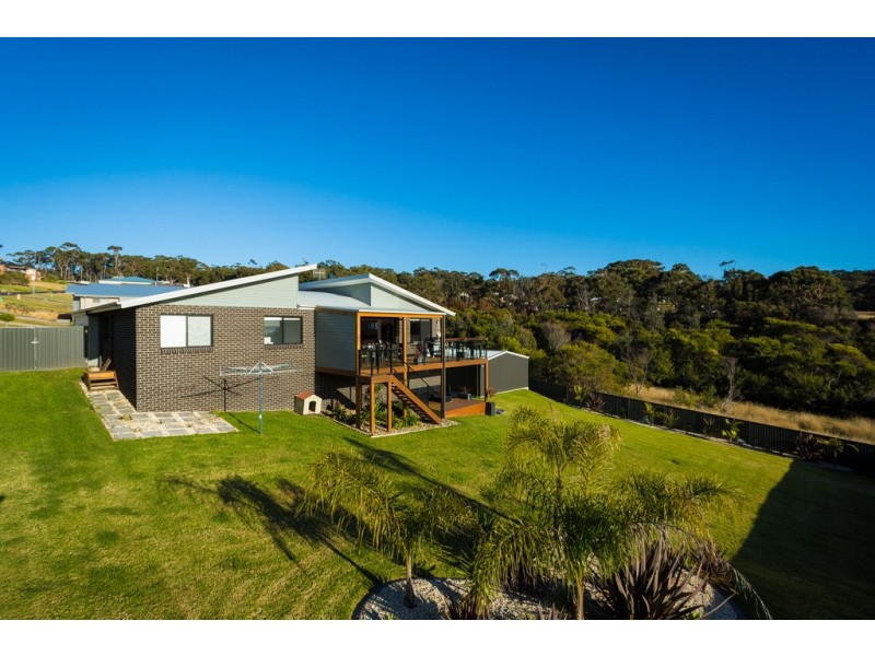 68 The Dress Circle, Tura Beach NSW 2548