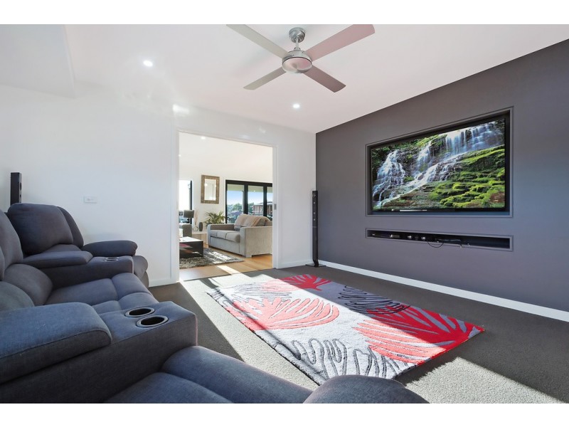68 The Dress Circle, Tura Beach NSW 2548