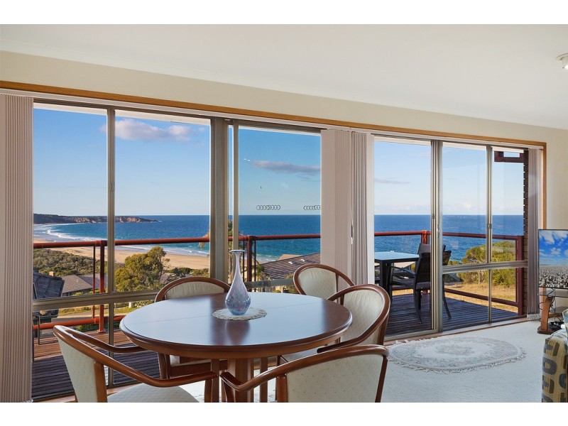 1 19 SURF CIRCLE, Tura Beach NSW 2548