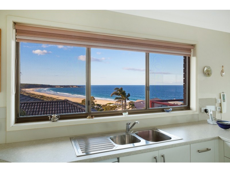 1 19 SURF CIRCLE, Tura Beach NSW 2548