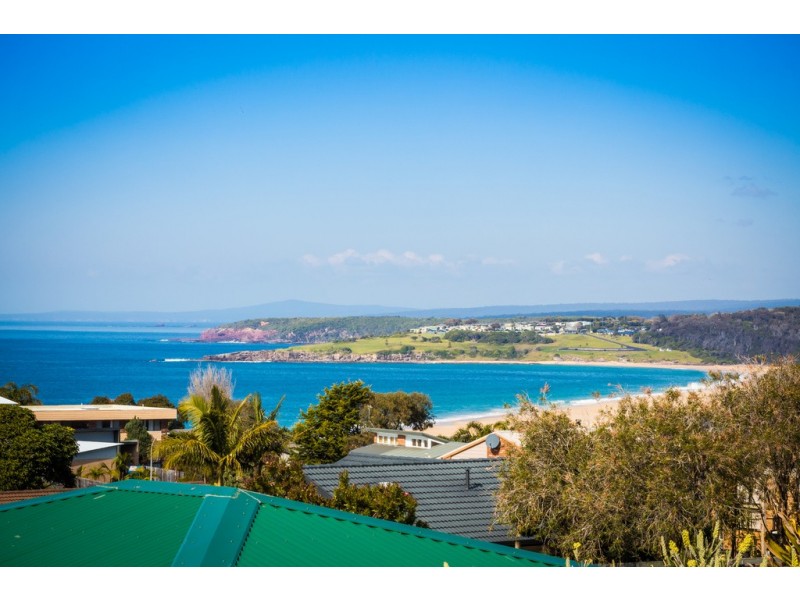 14 Beachview Crt, Tura Beach NSW 2548