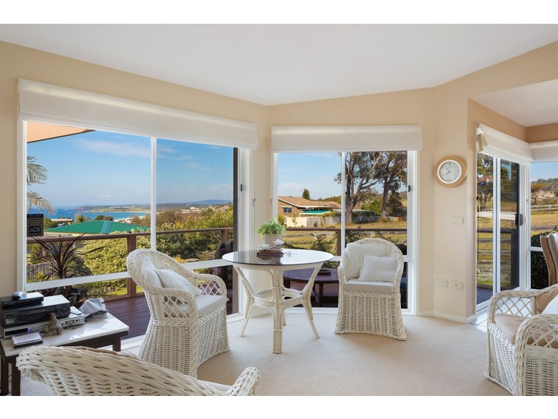 14 Beachview Crt, Tura Beach NSW 2548