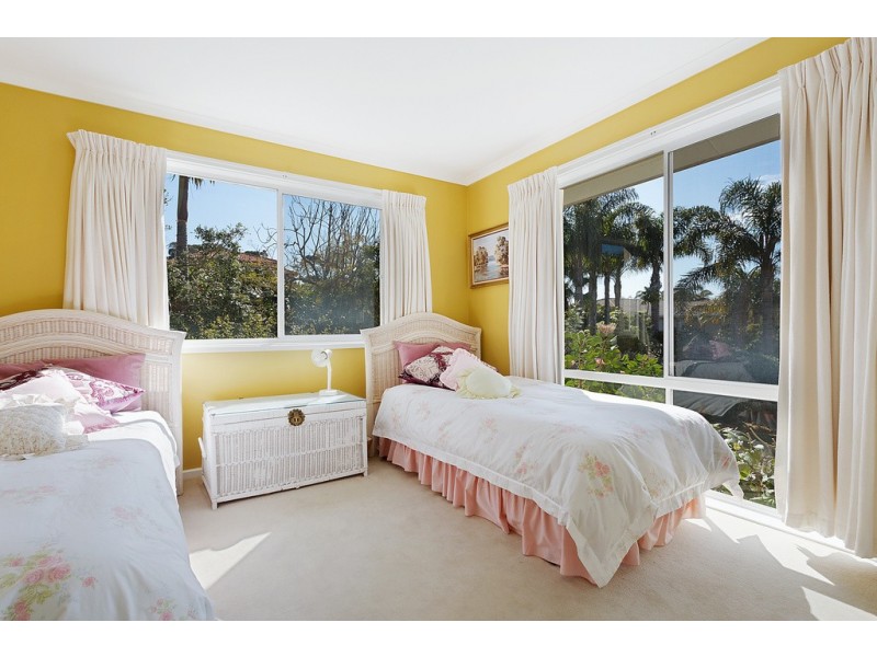 14 Beachview Crt, Tura Beach NSW 2548