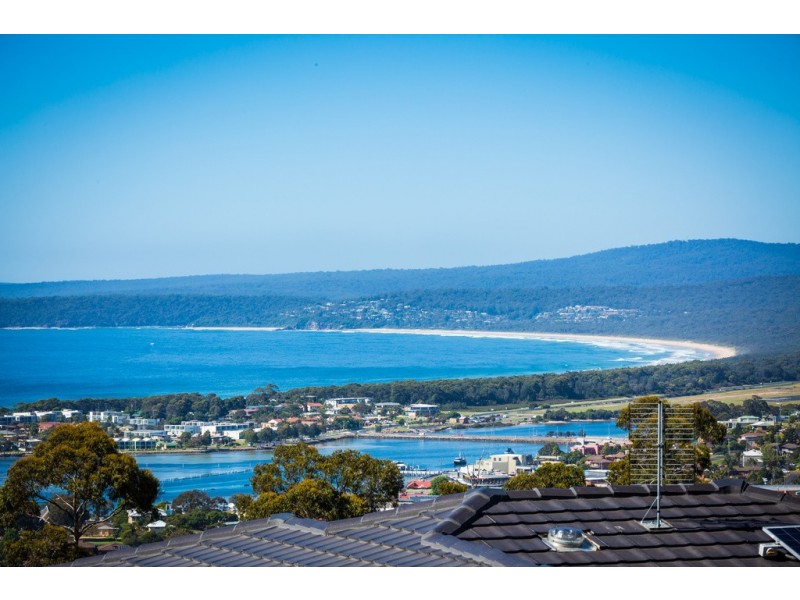 56 THE CREST, Mirador NSW 2548