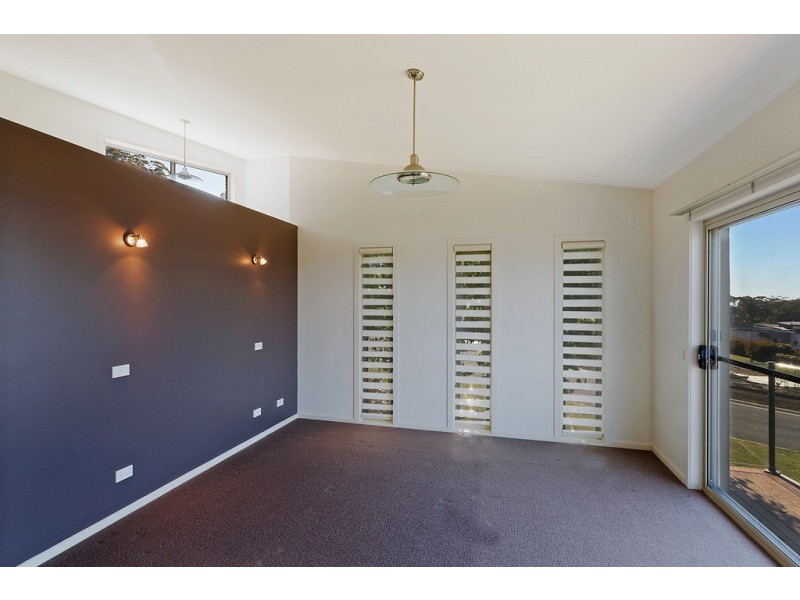 56 THE CREST, Mirador NSW 2548