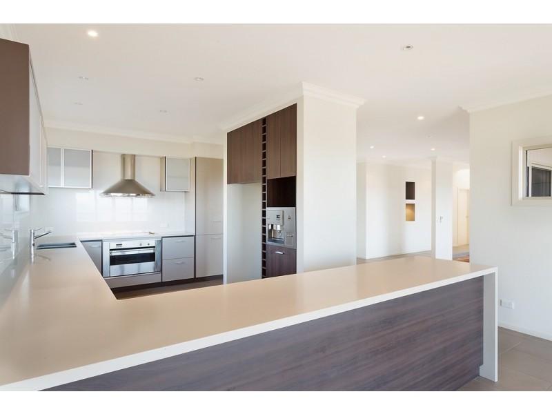 56 THE CREST, Mirador NSW 2548