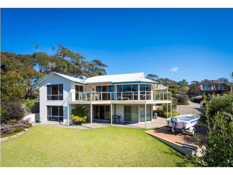 208 Pacific Way, Tura Beach NSW 2548