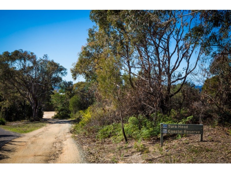 208 Pacific Way, Tura Beach NSW 2548