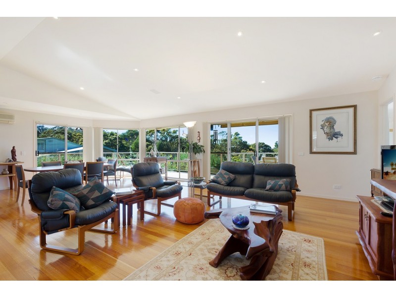 208 Pacific Way, Tura Beach NSW 2548