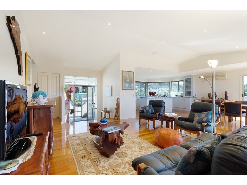 208 Pacific Way, Tura Beach NSW 2548