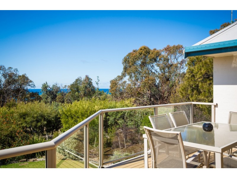 208 Pacific Way, Tura Beach NSW 2548