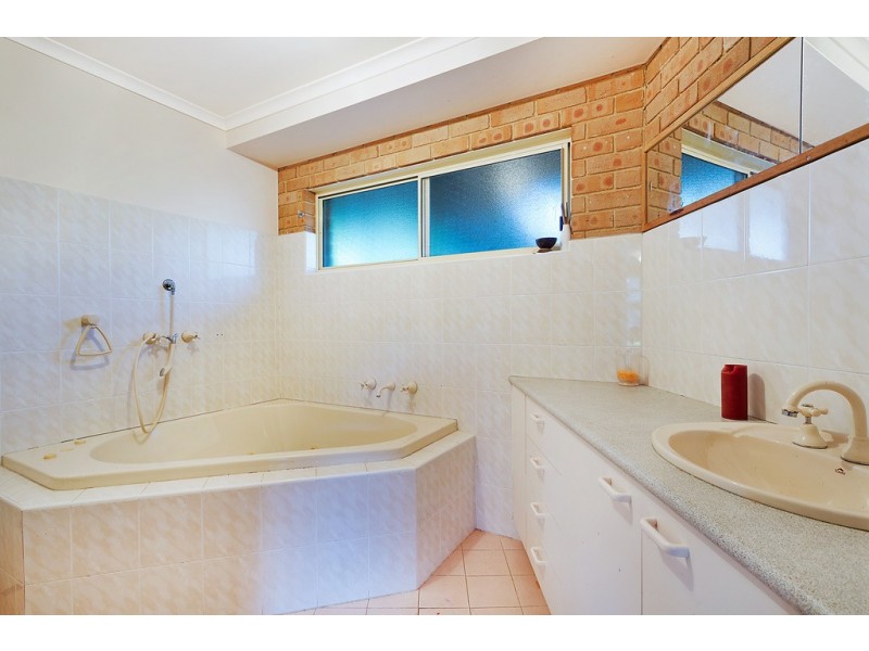 2 TERN CLOSE, Merimbula NSW 2548